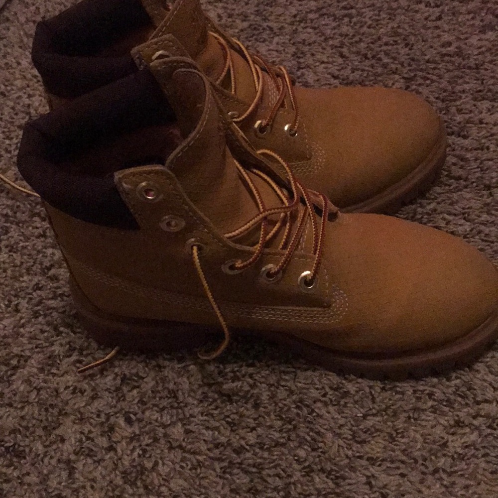 Waterproof Timberlands - Picture 4 of 5